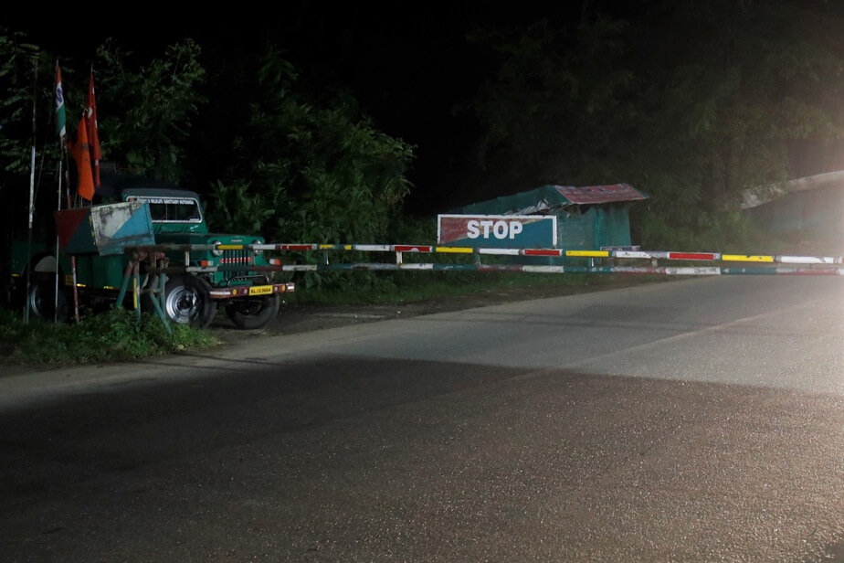 barricade for night traffic